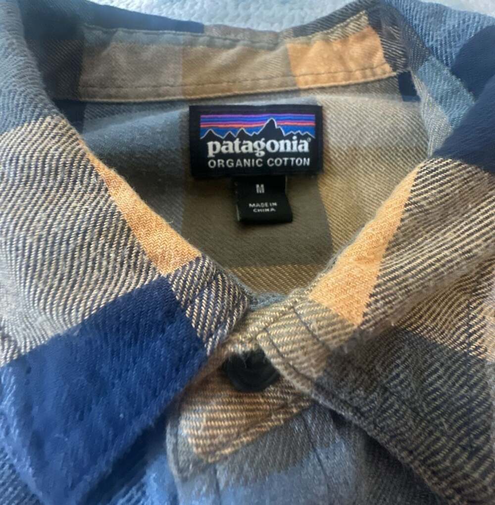 Med - Patagonia Men's Long-Sleeved Organic Cotton Plaid Flannel Button-Up Shirt